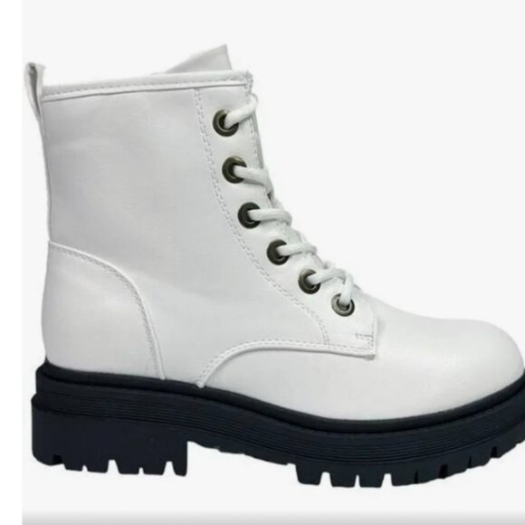 Dream Pairs Black Lace-Up Platform Combat Boots Size 7 New - Picture 5 of 5